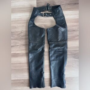 UNIK ULTRA BLACK LEATHER DISTRESSED BIKER MOTO CHAPS WOMENS SIZE XS